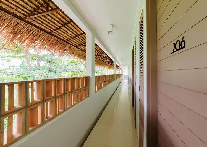 Hotel Sans Vibes Astana Seminyak (Bali)